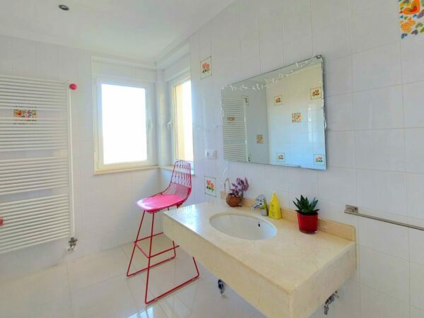 H7 – HABITACIÓN CUÁDRUPLE CON TERRAZA