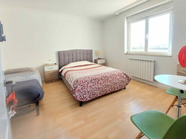 H8 – HABITACIÓN TRIPLE, PLANTA PRIMERA