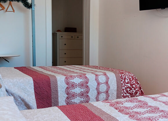 h8-nueva H8 – HABITACIÓN TRIPLE, PLANTA PRIMERA