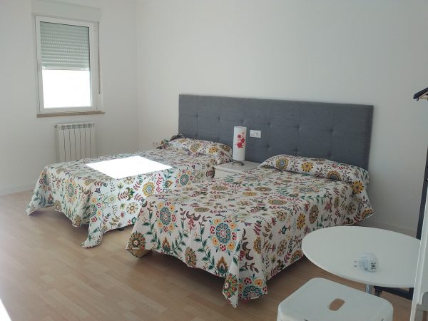 H9 – HABITACIÓN CUÁDRUPLE, CON TERRAZA