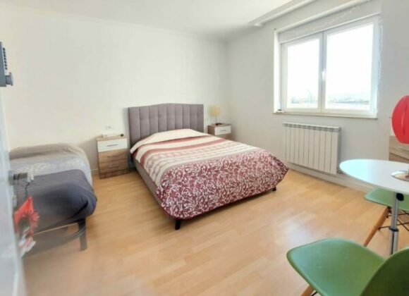 H8 – HABITACIÓN TRIPLE, PLANTA PRIMERA